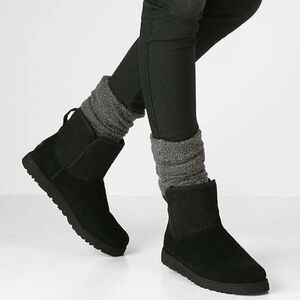 UGG Cory II Bootie Black Size 7 New Women’s